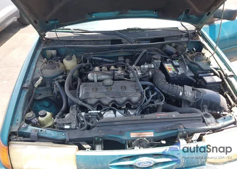 1994 Ford Escort Lx/Sport z USA, uszkodzony, nr VIN 1FARP11J7RW270259